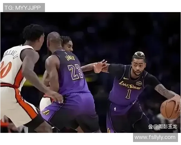 湖人与活塞的精彩对决得分分析及比赛亮点回顾 湖人与活塞的精彩对决得分分析及比赛亮点回顾